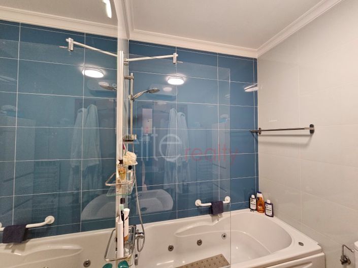 Image No.11-1 Bed Apartment for sale