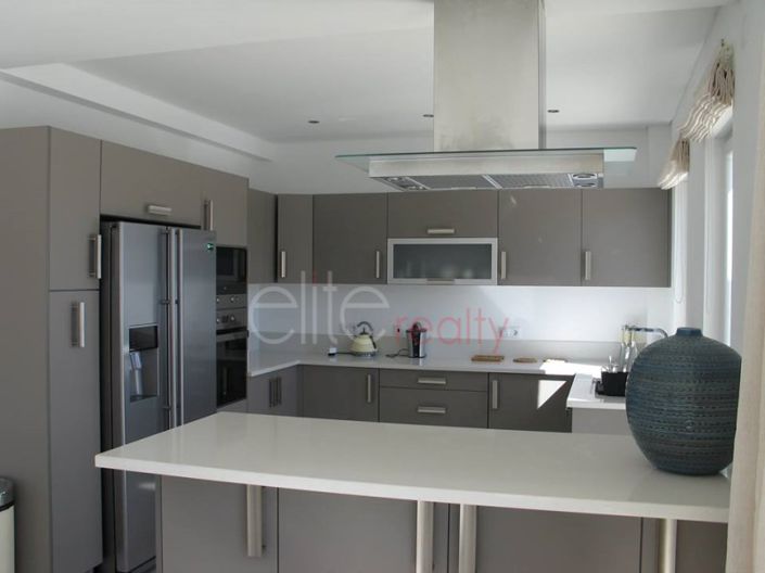 Image No.3-3 Bed House for sale