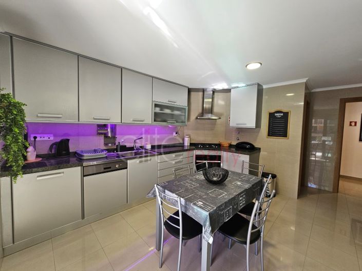 Image No.4-3 Bed Apartment for sale