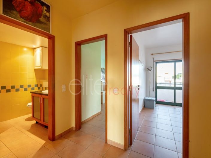 Image No.12-3 Bed Apartment for sale