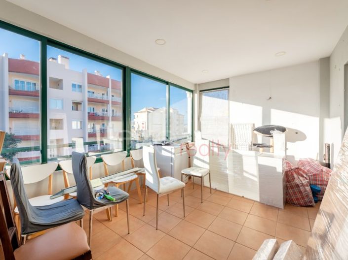 Image No.5-3 Bed Apartment for sale