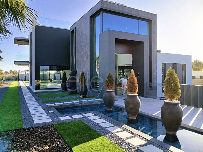 Image No.23-4 Bed House for sale