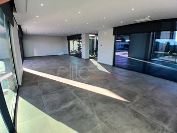 id408bc101-0000-0500-0000-00001885a3f3