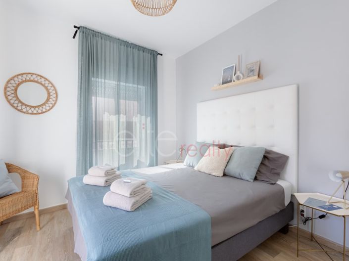 Image No.13-8 Bed Commercial for sale