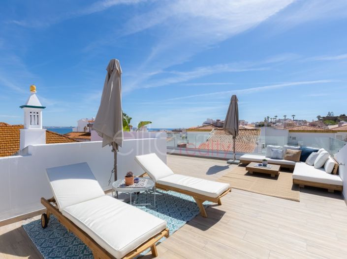 Image No.26-8 Bed Commercial for sale