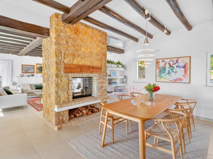 Image No.19-4 Bed House for sale