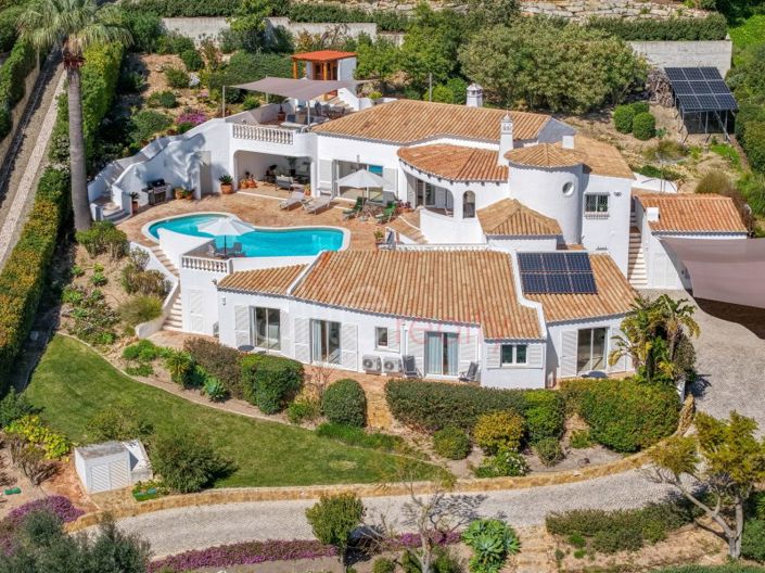 Image No.3-4 Bed House for sale