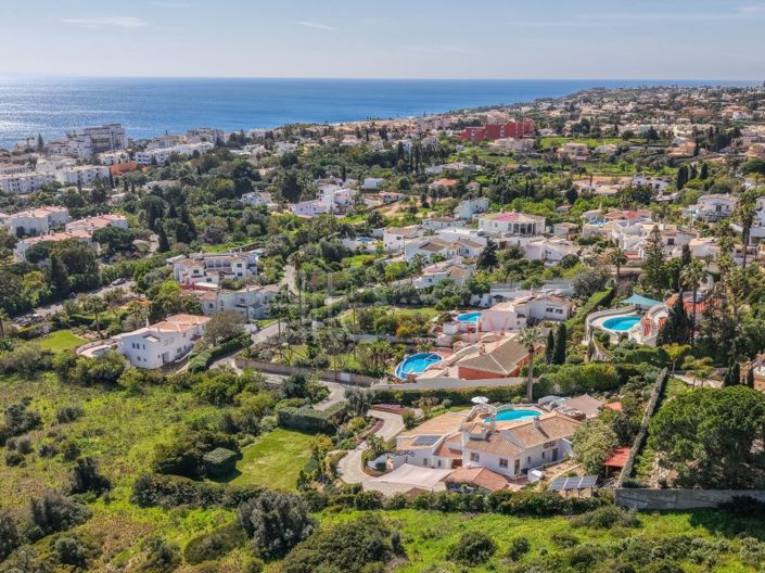 Image No.51-4 Bed House for sale