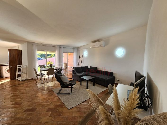 Image No.10-Appartement de 1 chambre à vendre à Lagos