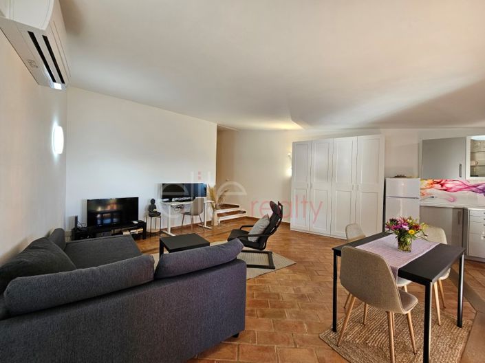 Image No.6-Appartement de 1 chambre à vendre à Lagos