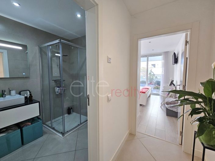 Image No.12-2 Bed Apartment for sale