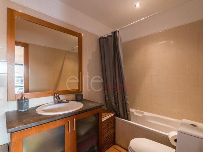 Image No.13-3 Bed Apartment for sale