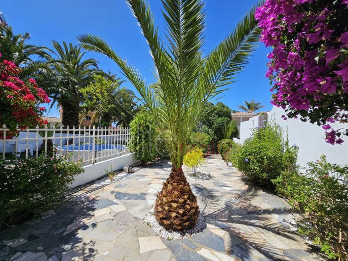 Image No.21-2 Bed House for sale