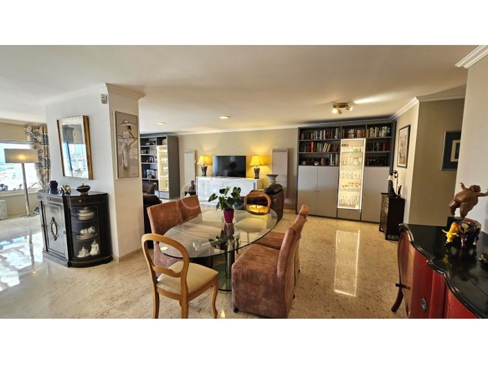 Image No.5-4 Bed Apartment for sale