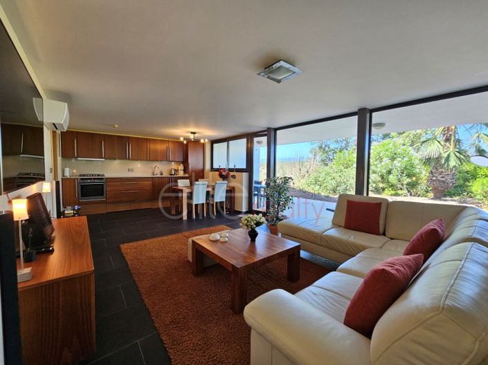Image No.29-2 Bed House for sale
