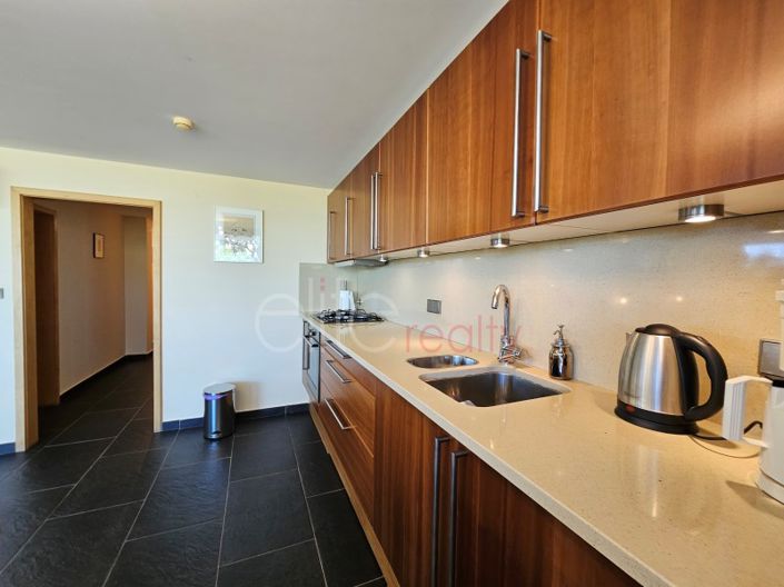 Image No.30-2 Bed House for sale