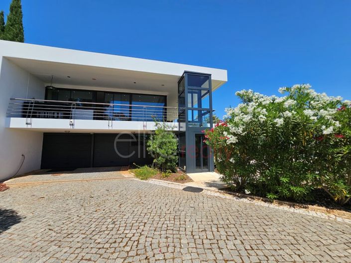 Image No.49-2 Bed House for sale