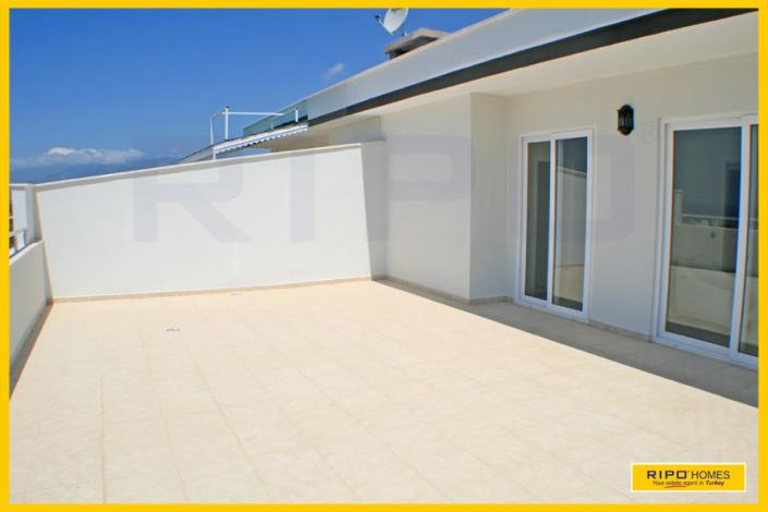 Image No.33-4 Bed Penthouse for sale