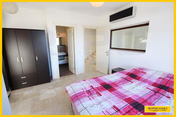 Image No.20-3 Bed Villa for sale