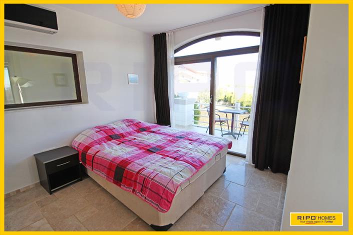 Image No.19-3 Bed Villa for sale