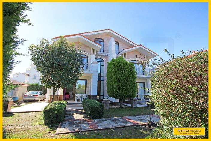 Image No.30-3 Bed Villa for sale