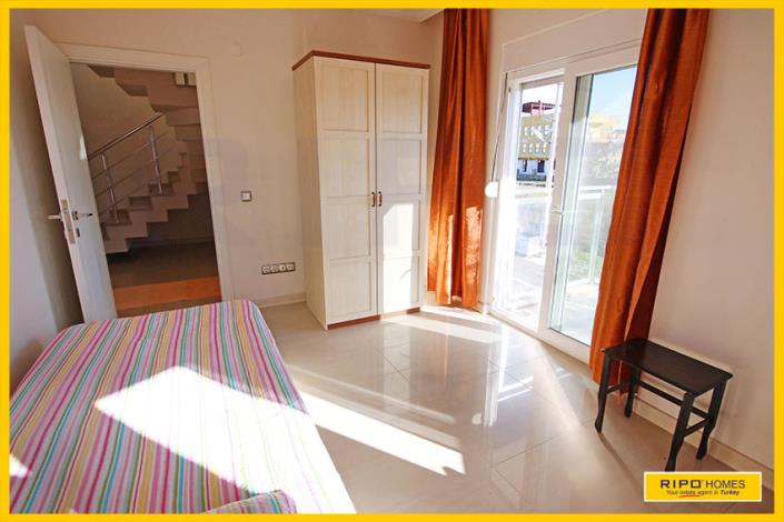 Image No.12-4 Bed Duplex for sale