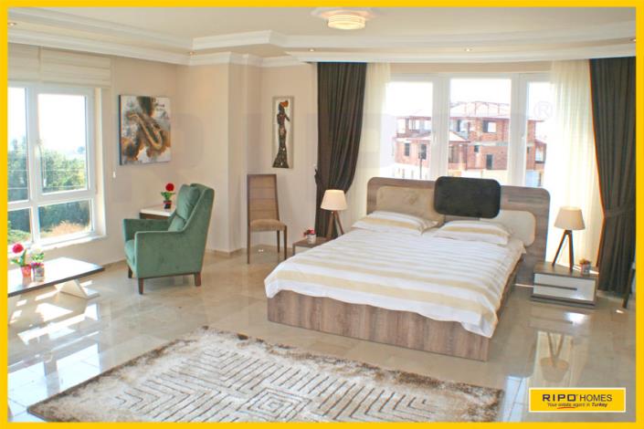 Image No.18-5 Bed Villa for sale