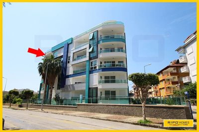 6 Bed Penthouse for sale