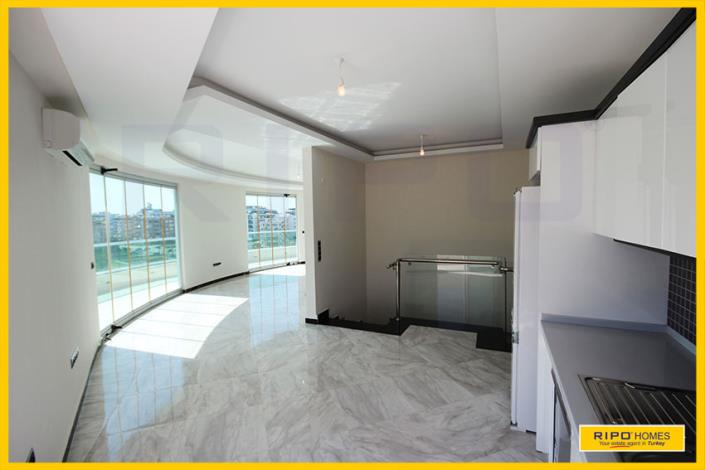 Image No.17-6 Bed Penthouse for sale