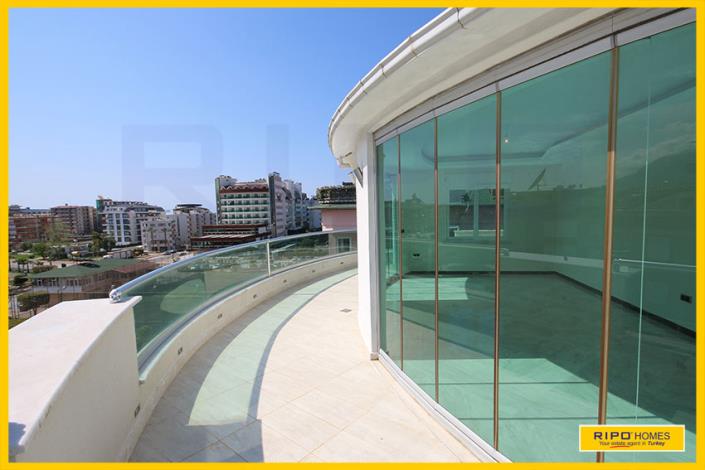 Image No.20-6 Bed Penthouse for sale