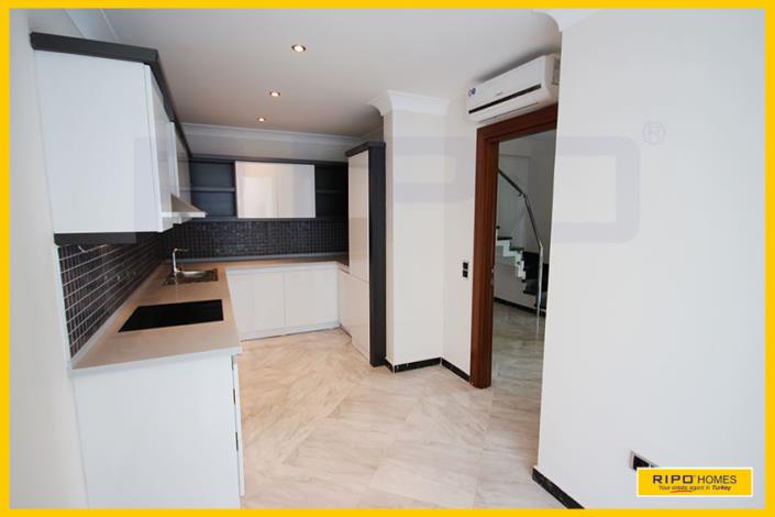 Image No.5-6 Bed Penthouse for sale