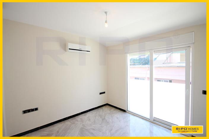 Image No.31-6 Bed Penthouse for sale