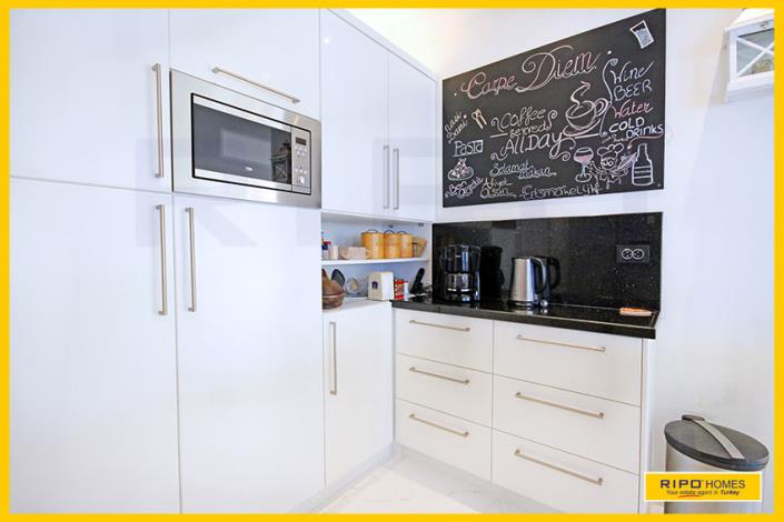 Image No.5-7 Bed Villa / Detached for sale