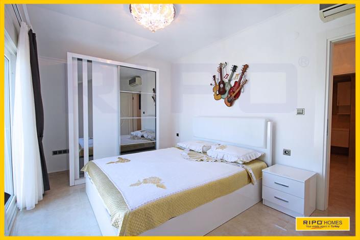 Image No.18-3 Bed Penthouse for sale