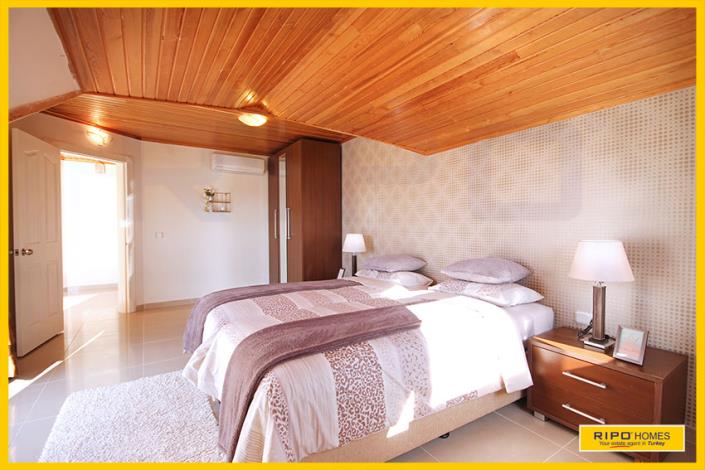 Image No.24-3 Bed Duplex for sale