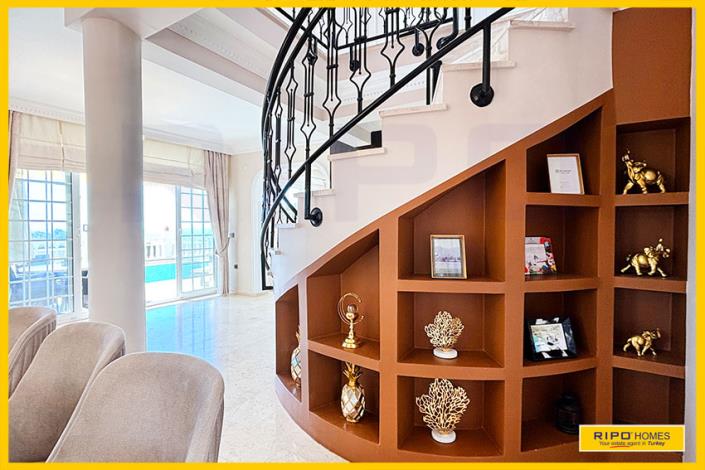 Image No.11-3 Bed Villa / Detached for sale