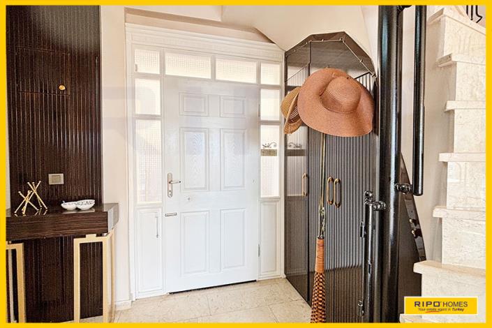 Image No.23-3 Bed Villa / Detached for sale