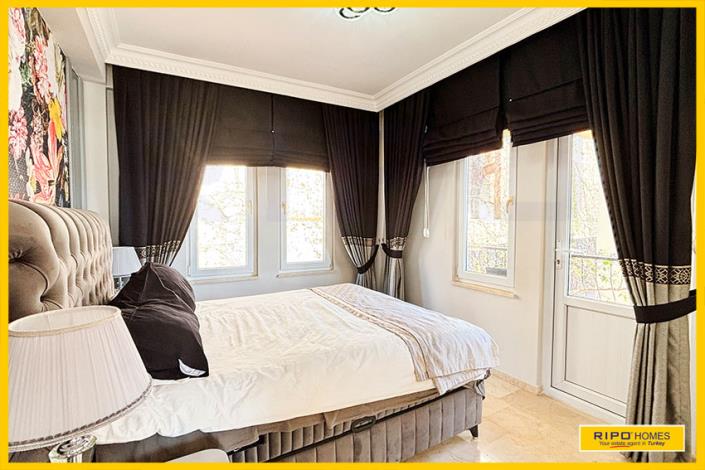 Image No.53-3 Bed Villa / Detached for sale