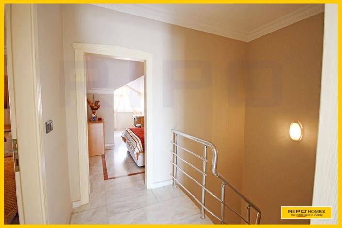 Image No.36-4 Bed Penthouse for sale