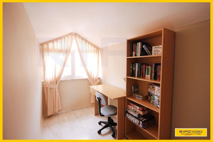 Image No.39-4 Bed Penthouse for sale