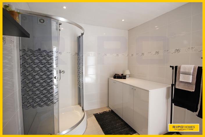 Image No.52-4 Bed Penthouse for sale