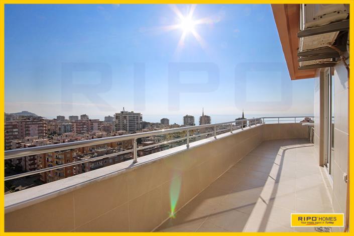 Image No.25-3 Bed Penthouse for sale