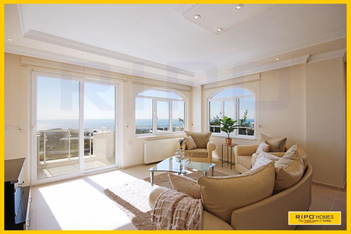 Image No.3-3 Bed Apartment for sale