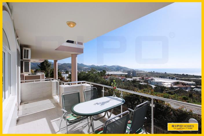 Image No.17-3 Bed Apartment for sale