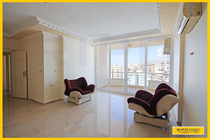 Image No.4-4 Bed Penthouse for sale