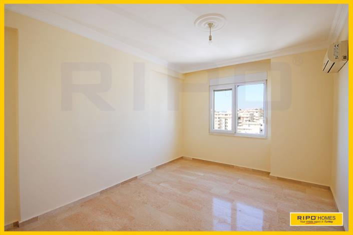 Image No.21-4 Bed Penthouse for sale