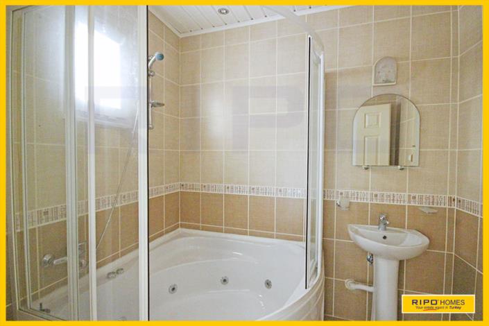 Image No.34-4 Bed Penthouse for sale