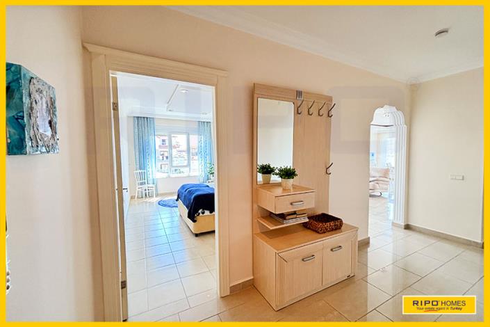 Image No.18-4 Bed Penthouse for sale