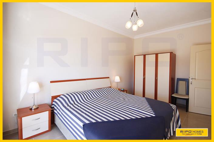 Image No.44-4 Bed Penthouse for sale