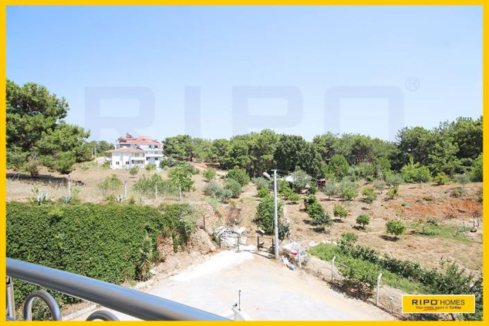 Image No.23-4 Bed Apartment for sale